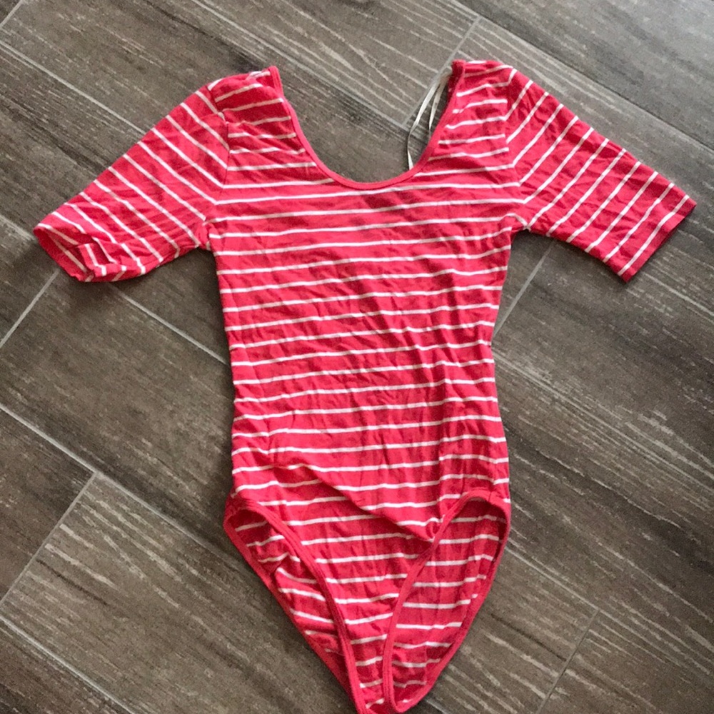 Forever 21 scoop back bodysuit, no snaps